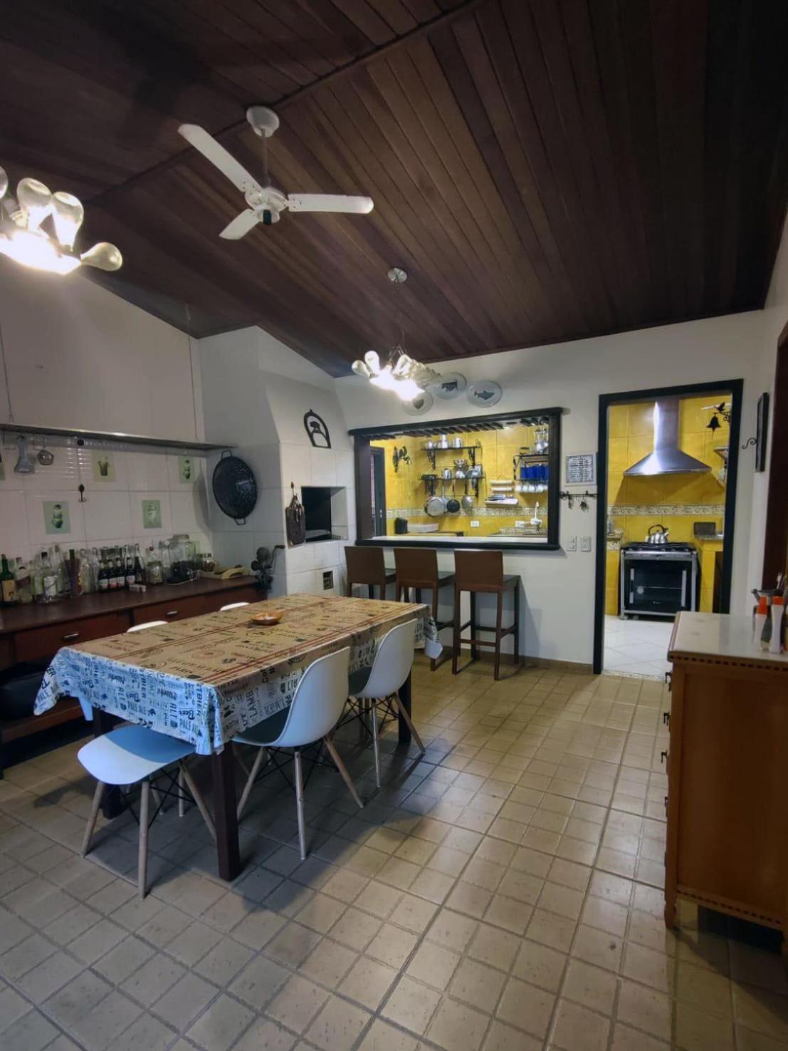 Holiday home Linda Casa Com Piscina Em Pontal Do Sul Pontal do Parana